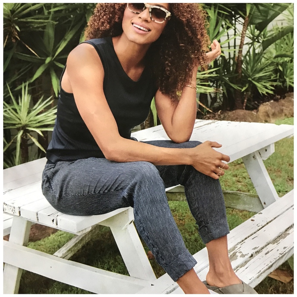 Athleta Bali Striped Linen Ankle Pants in Navy Blue Size 12